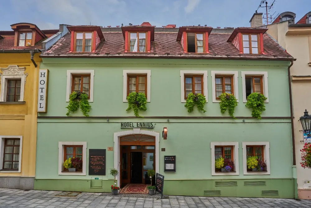 Restaurace HOTEL ENNIUS – JidloDnes.cz